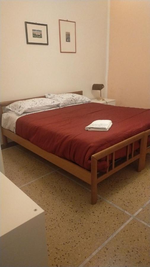 B & B Via Borgo Di San Pietro Болоня Екстериор снимка