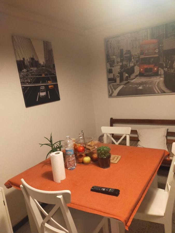 B & B Via Borgo Di San Pietro Болоня Екстериор снимка